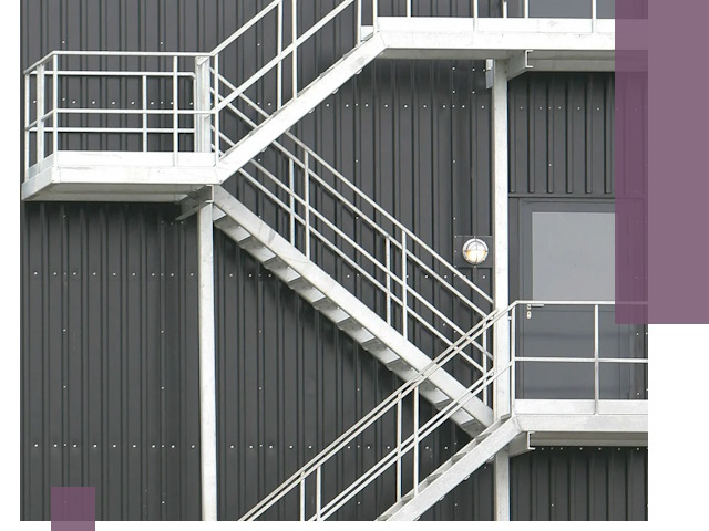 Изготовление и монтаж пожарных лестниц в Магадане быстро и надежно