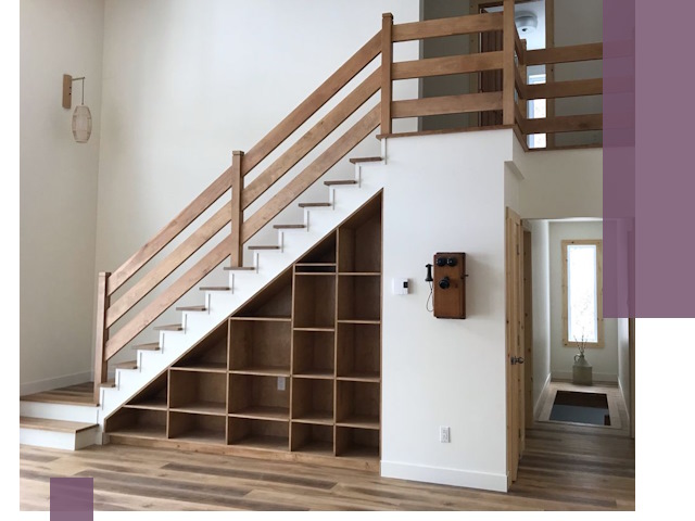 Монтаж деревянных лестниц под ключ в Магадане, качественно и быстро