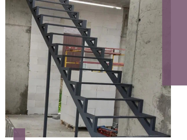 Демонтаж металлических лестниц в Магадане быстро и безопасно