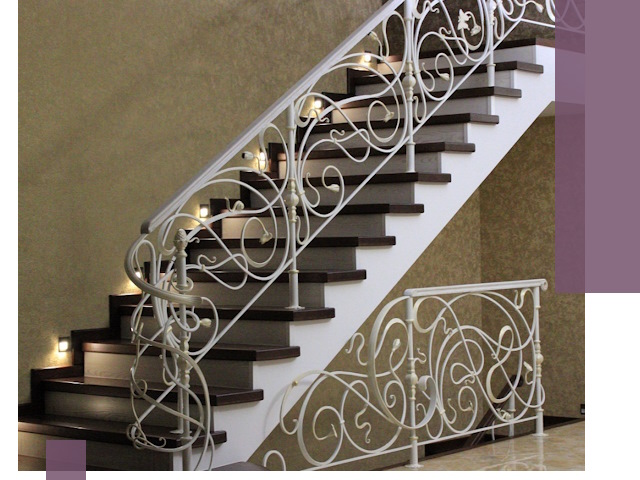 Кованые лестницы под ключ в Магадане — изготовление и монтаж