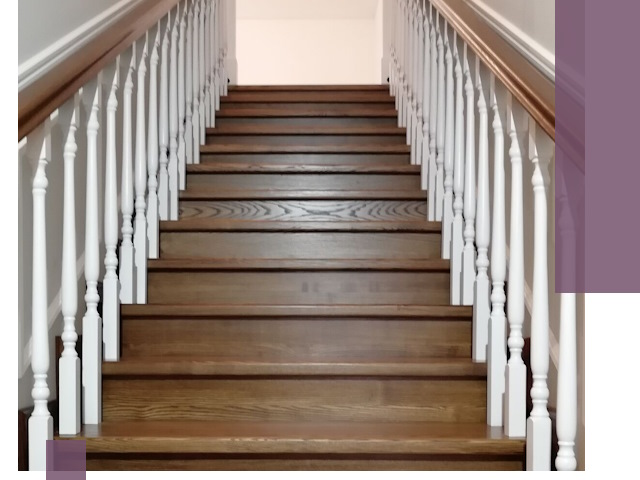 Лестницы из ясеня на заказ в Магадане — изготовление и монтаж