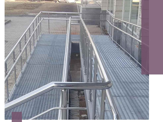 Монтаж пандусов любой сложности в Магадане за короткие сроки