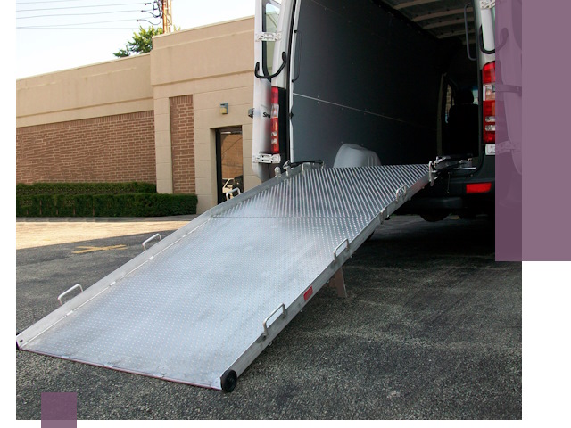 Мобильные пандусы в Магадане — производство, монтаж и аренда