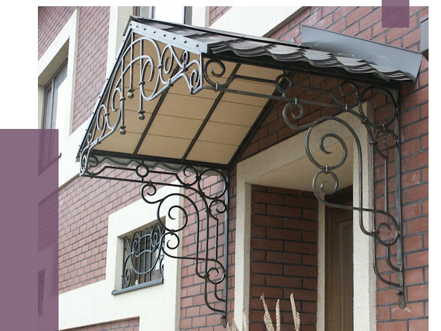 Двускатные козырьки в Магадане под ключ от 12779 руб.