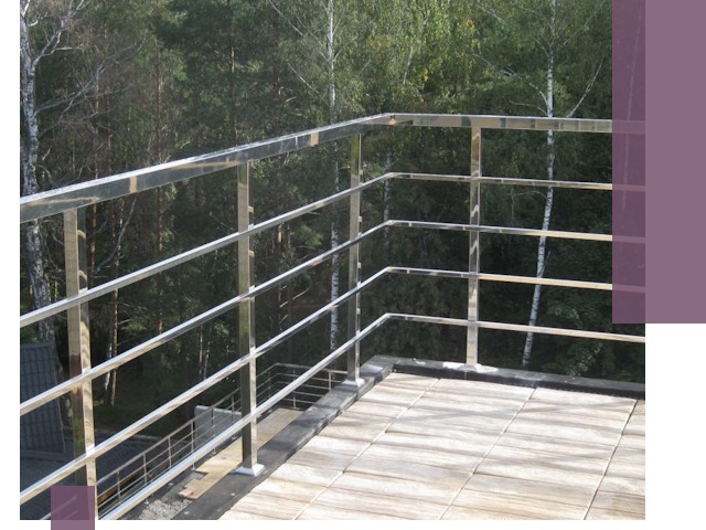 Парапеты из нержавеющей стали в Магадане — изготовление и монтаж