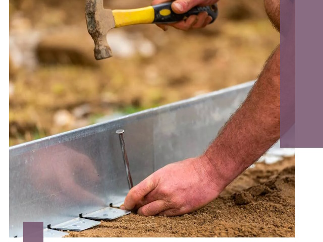 Монтаж металлических бордюров в Магадане быстро и качественно