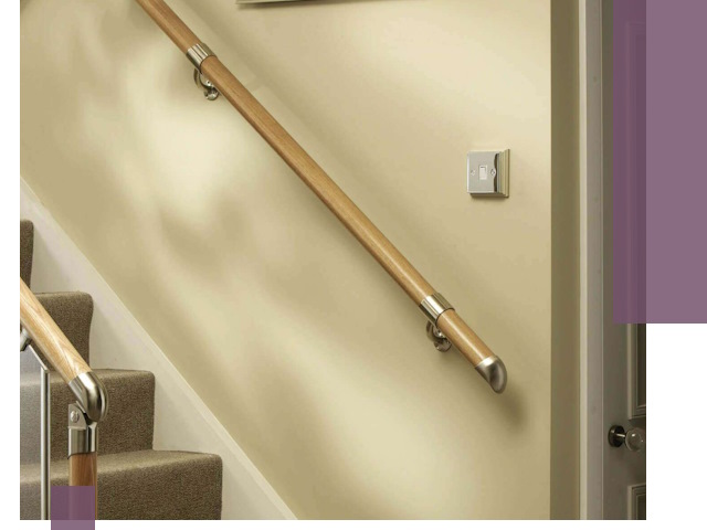 Монтаж пристенных поручней профессионально в Магадане